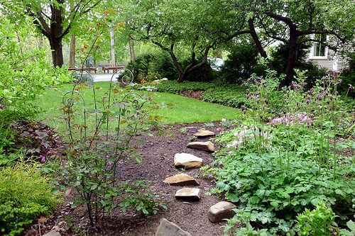 DIY Lawn and Garden Five Ideas For More Affordable Landscaping